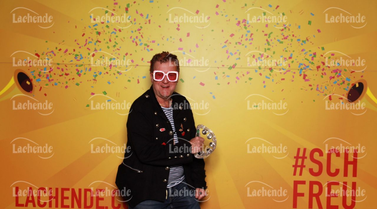 Lachende 08.02.24 21:32 Uhr - 0565