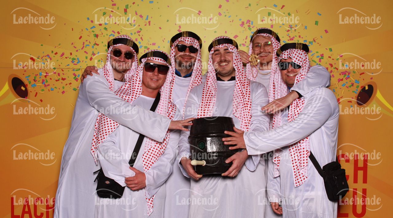 Lachende Kölnarena 11.02.24 15:59 Uhr - 0101