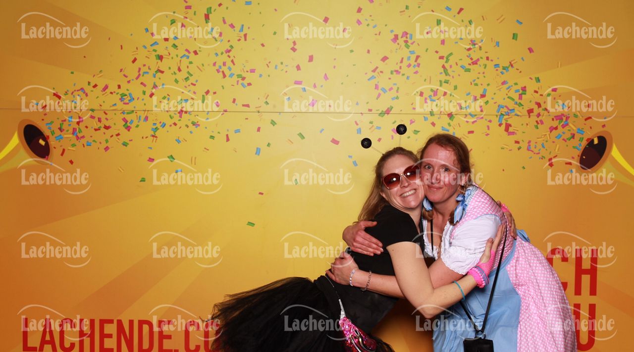 Lachende Kölnarena 10.02.24 20:46 Uhr - 0354