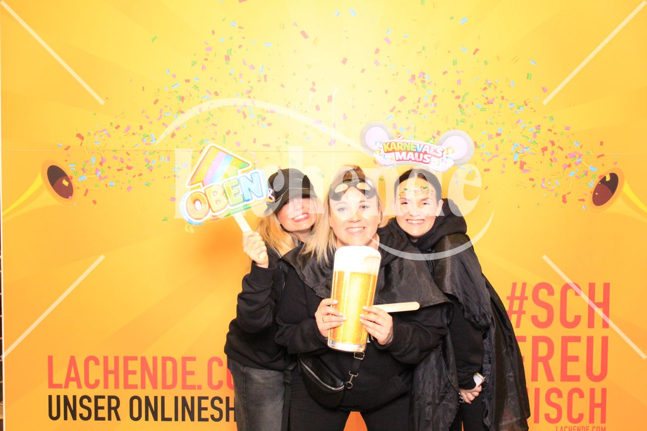 Lachende Kölnarena 06.02.2026 22:30 Uhr - 0313