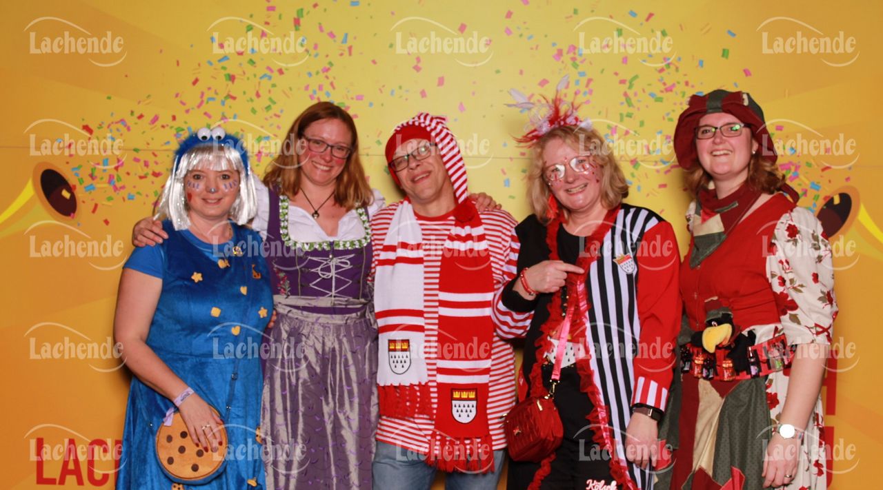 Lachende 08.02.24 21:29 Uhr - 0560