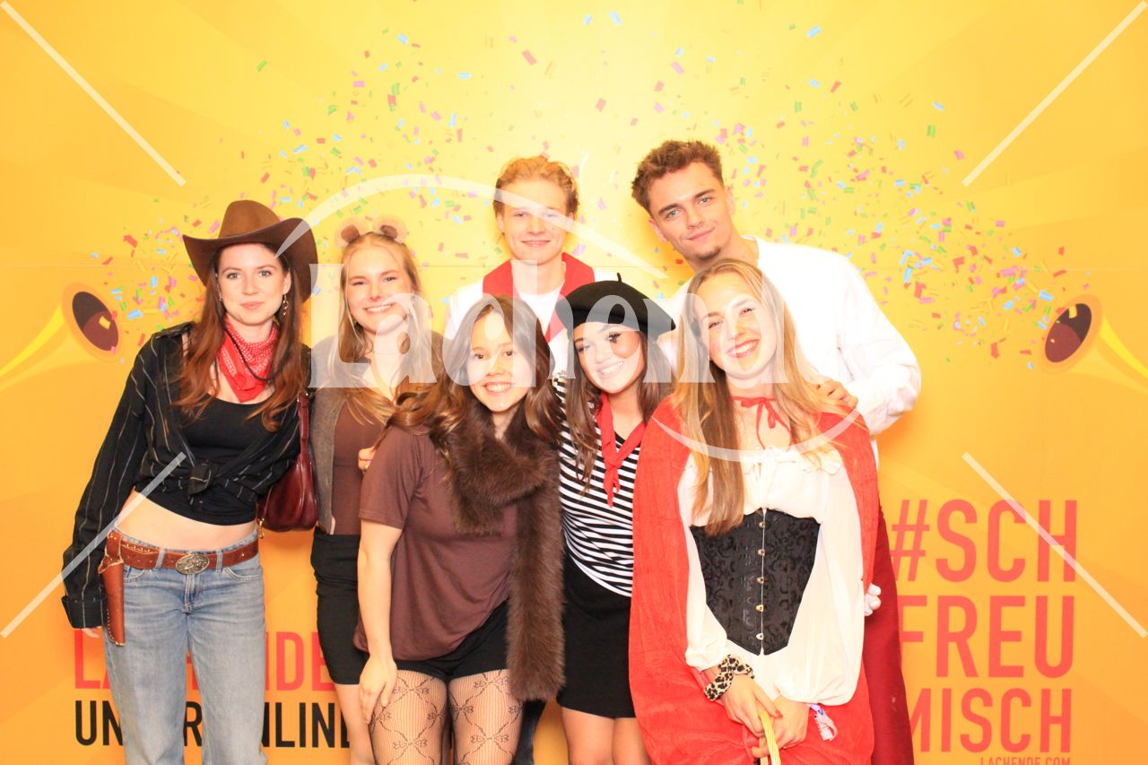 Lachende Kölnarena 08.02.2026 20:23 Uhr - 0222