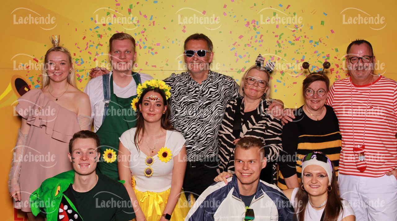 Lachende Kölnarena 10.02.24 21:08 Uhr - 0387