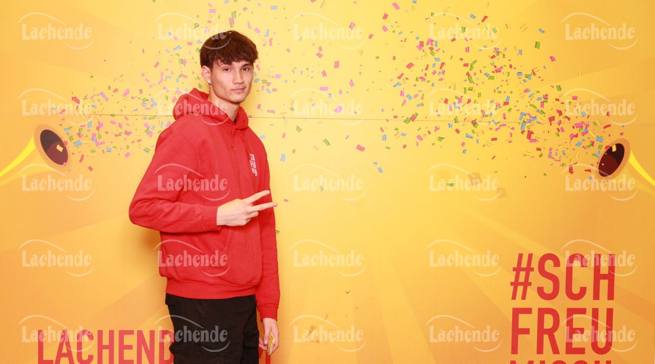 Lachende Kölnarena 15.02.2023 0433