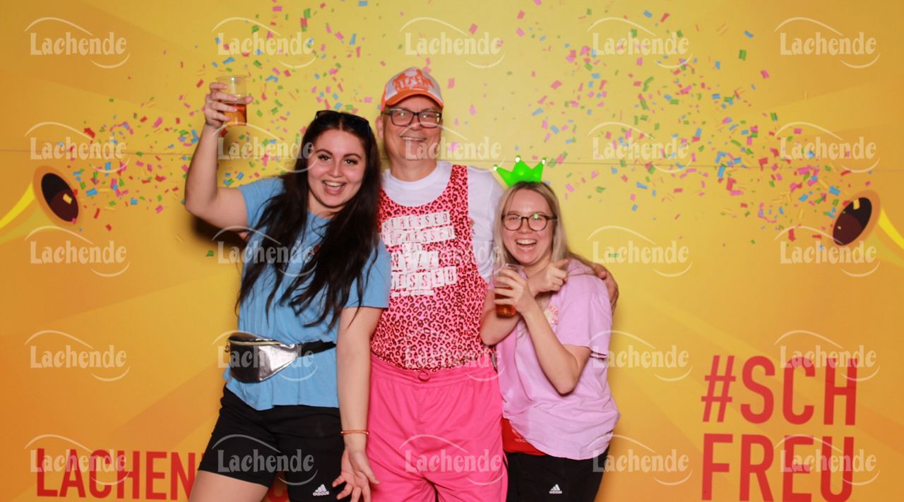 Lachende 08.02.24 19:20 Uhr - 0314