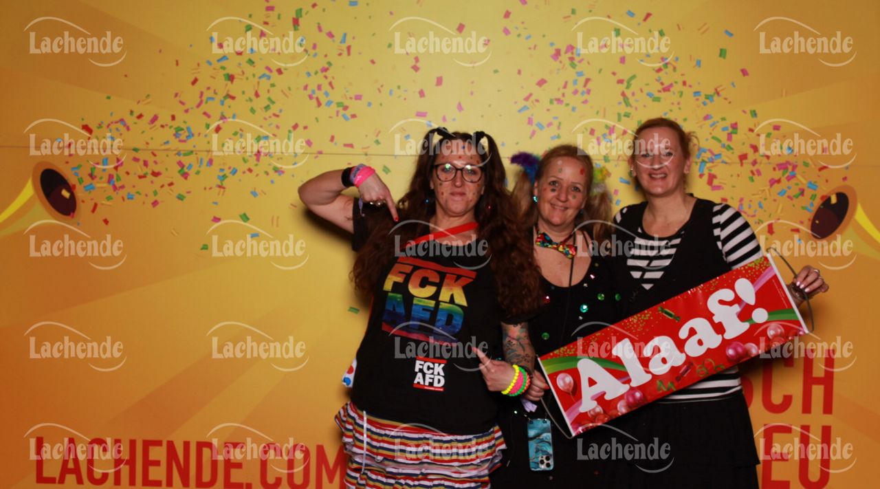 Lachende 08.02.24 20:14 Uhr - 0431