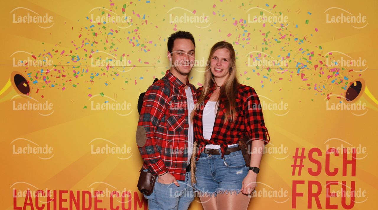 Lachende Kölnarena 10.02.24 18:56 Uhr - 0125