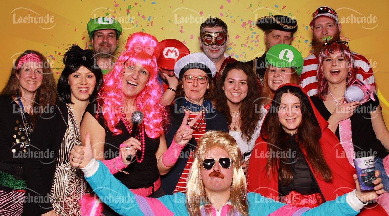 Lachende Kölnarena 09.02.24 20:41 Uhr - 0333