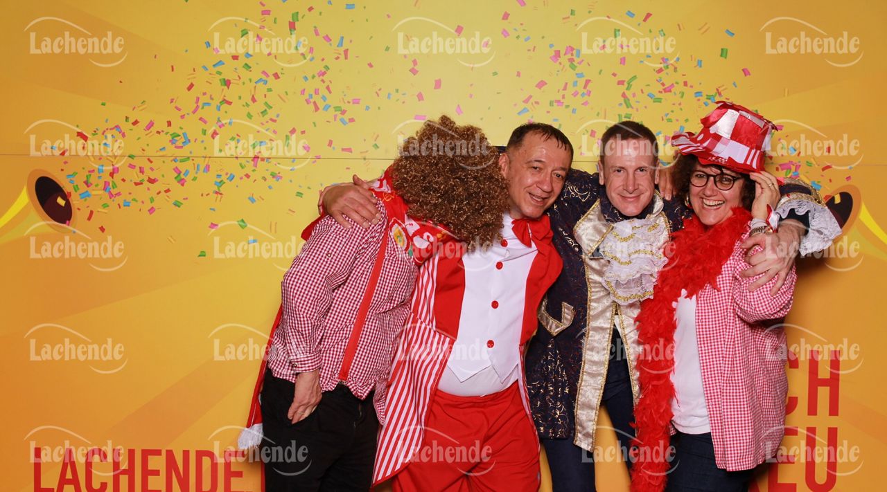 Lachende Kölnarena 09.02.24 22:09 Uhr - 0520