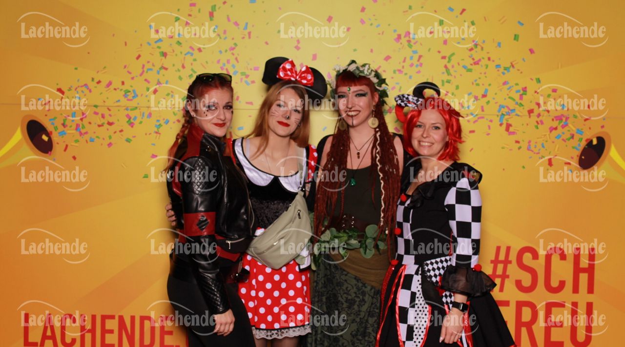 Lachende 08.02.24 17:59 Uhr - 0147