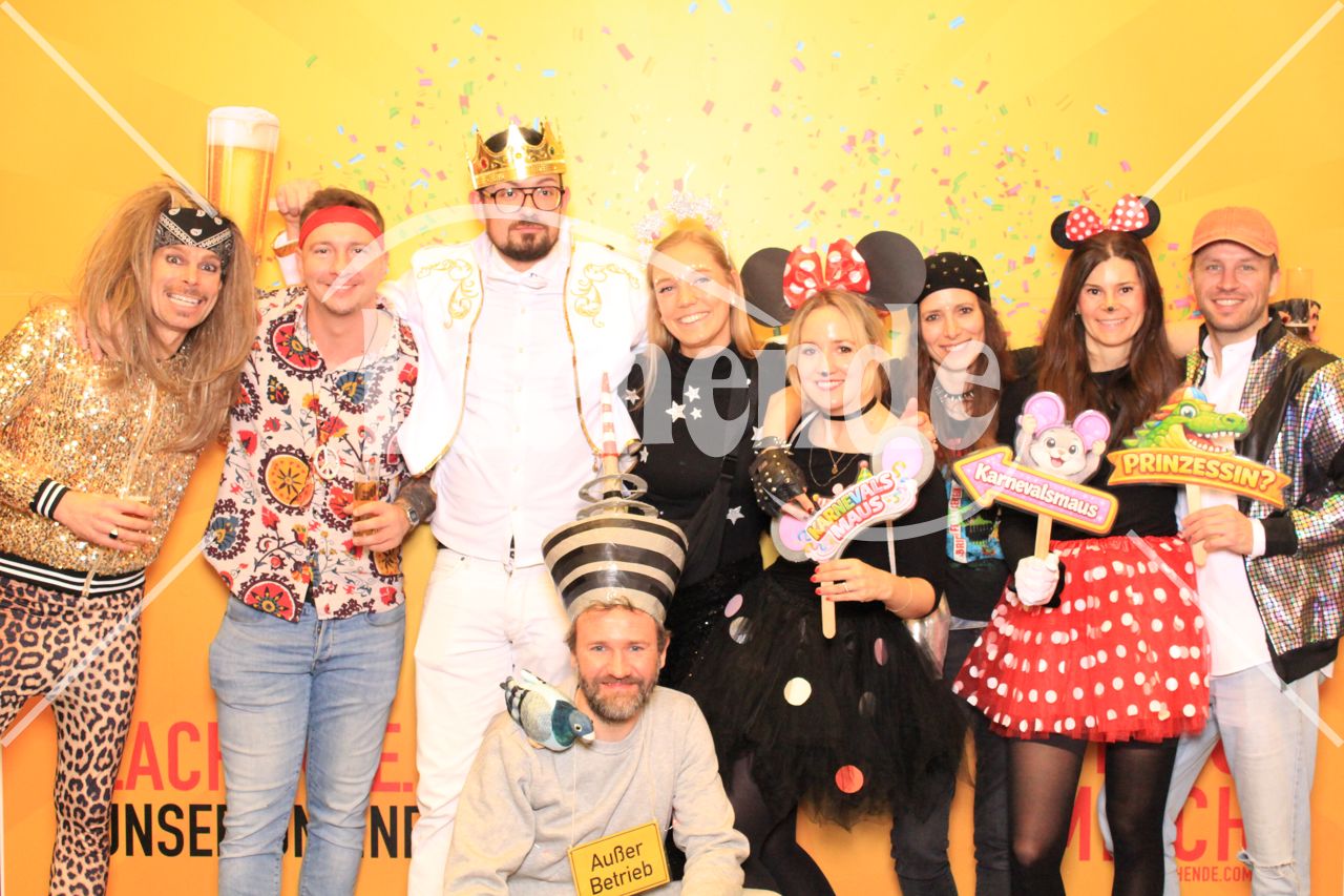 Lachende Kölnarena 15.02.2026 20:30 Uhr - 0472