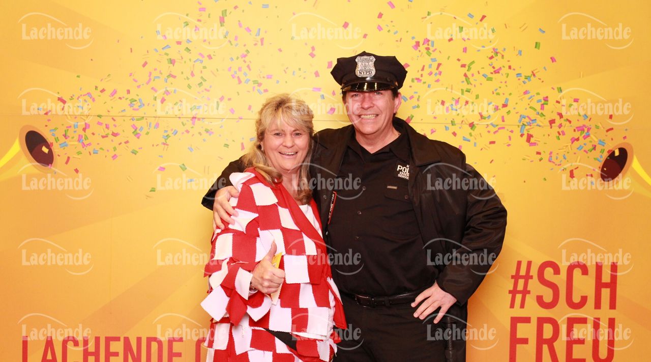 Lachende Kölnarena 18.02.2023 0084