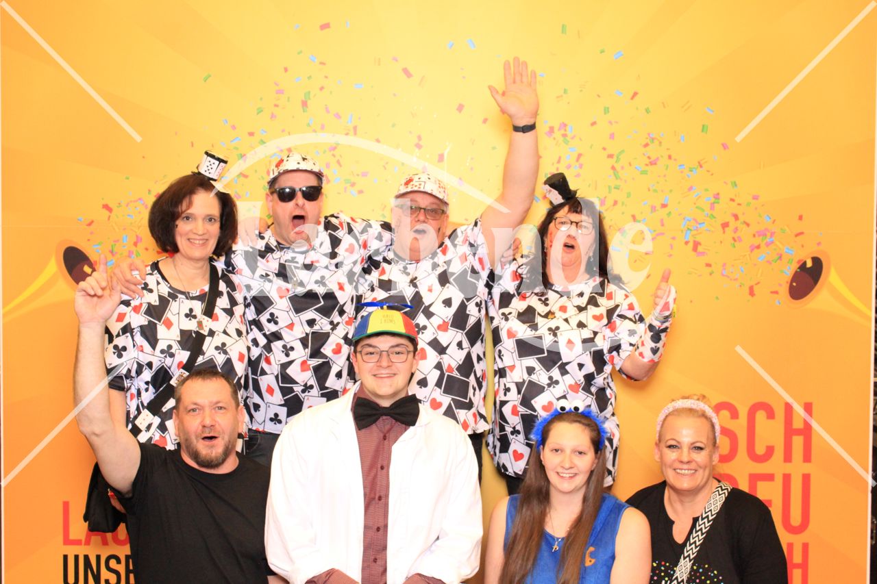 Lachende Kölnarena 16.01.2026 23:06 Uhr - 0210