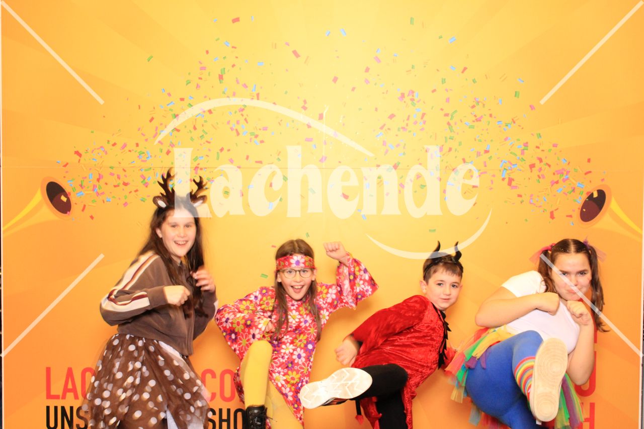 Lachende Kölnarena 17.01.2026 23:03 Uhr - 0305