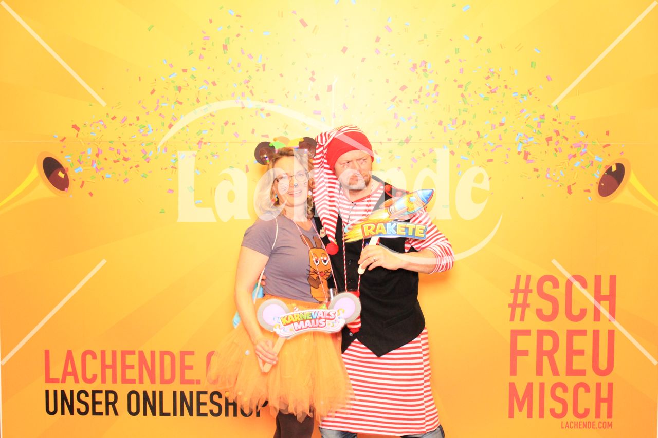 Lachende Kölnarena 13.02.2026 23:05 Uhr - 0527