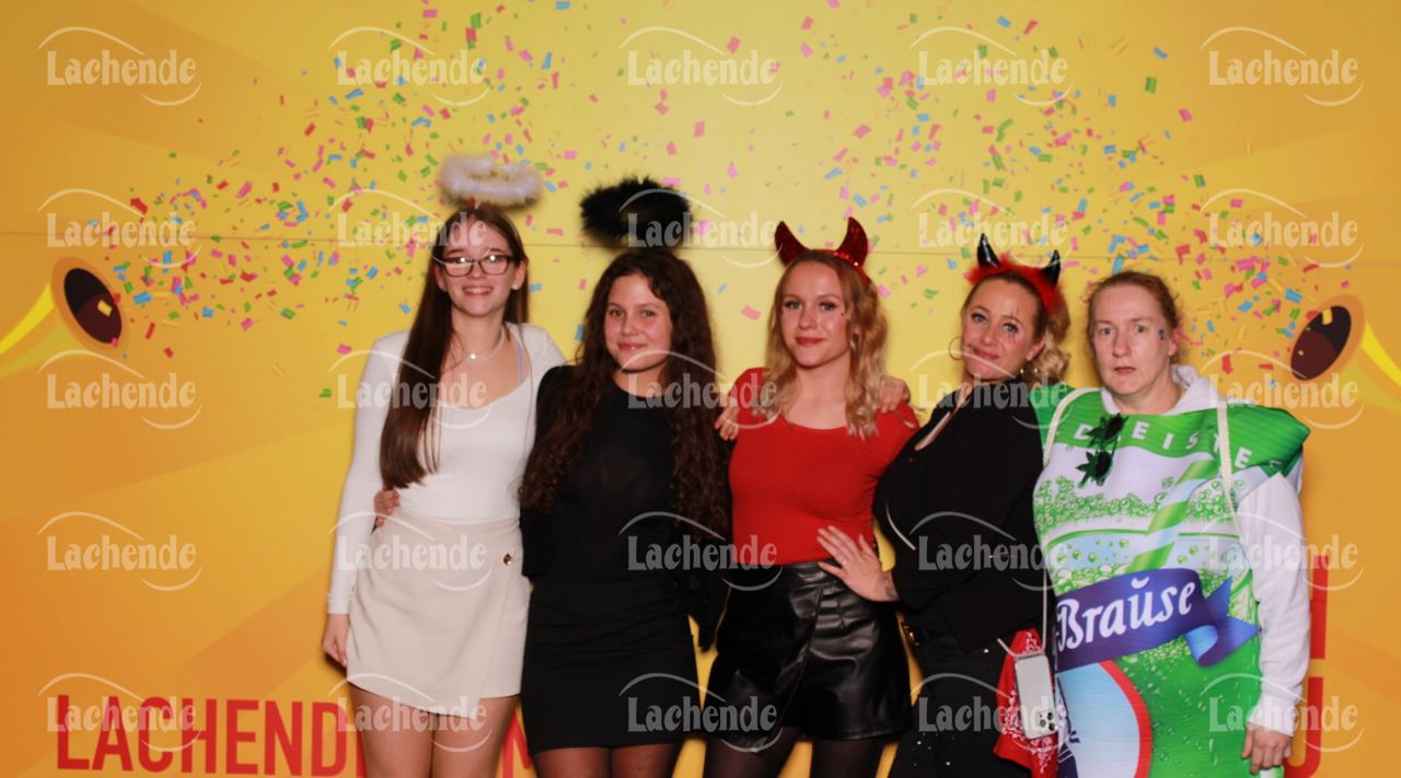 Lachende 08.02.24 20:05 Uhr - 0409