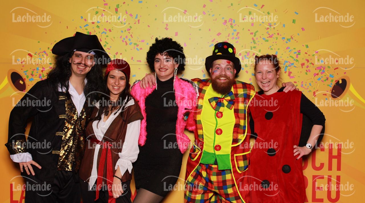 Lachende Kölnarena 11.02.24 19:26 Uhr - 0420