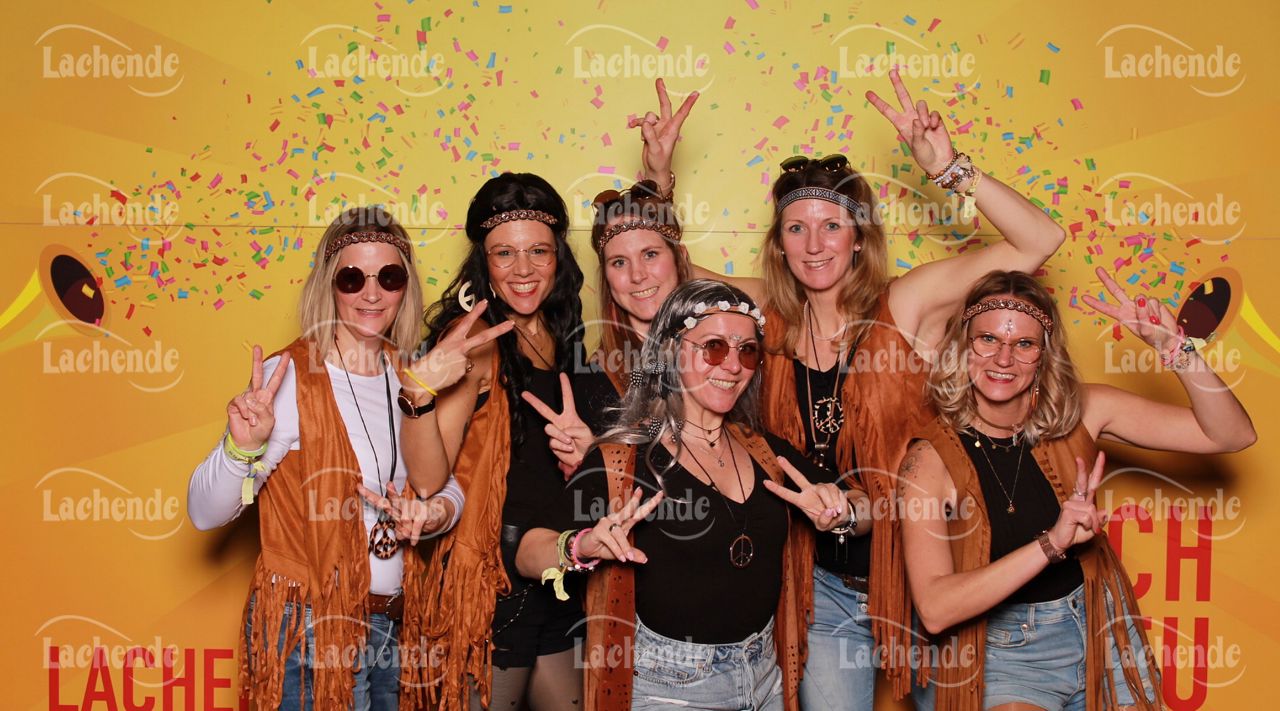 Lachende Kölnarena 09.02.24 22:00 Uhr - 0494