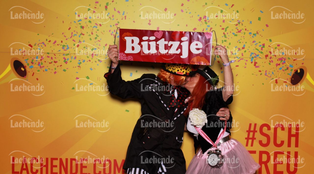 Lachende 08.02.24 18:21 Uhr - 0195