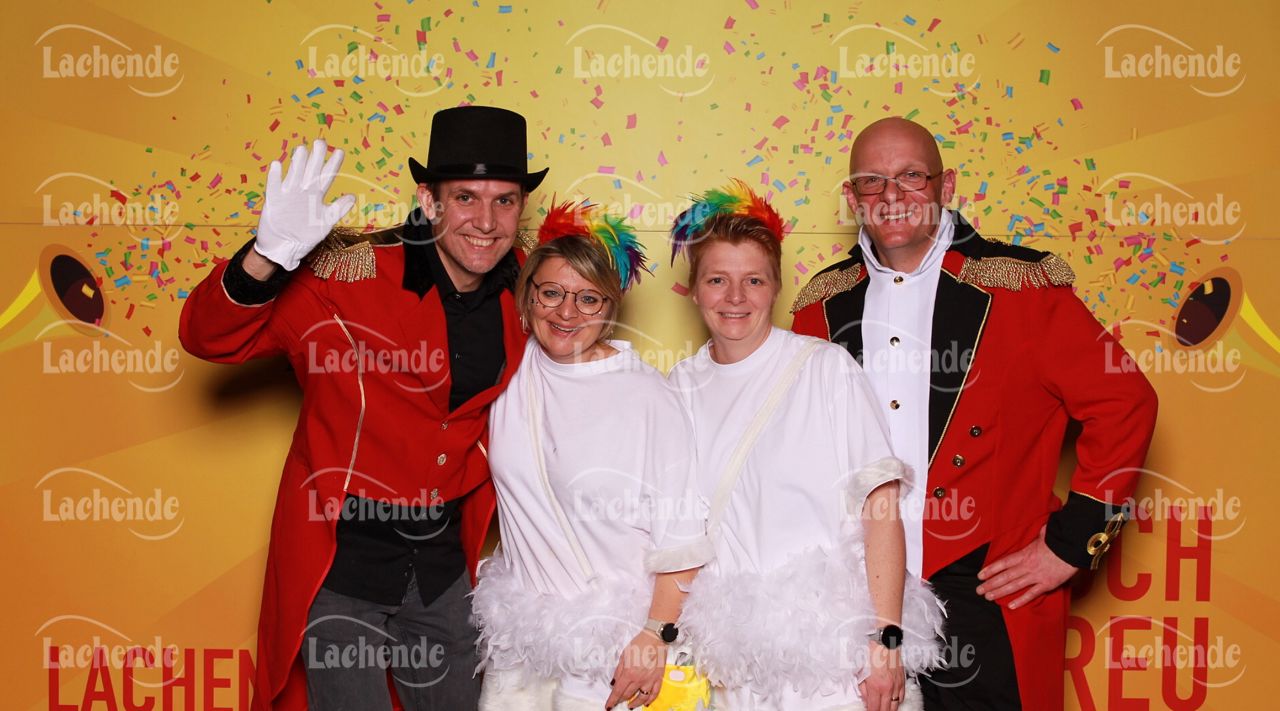 Lachende Kölnarena 09.02.24 21:44 Uhr - 0455