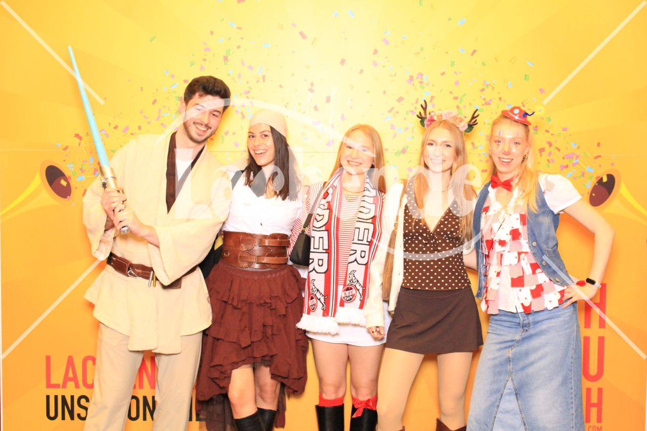 Lachende Kölnarena 31.01.2026 21:26 Uhr - 0218