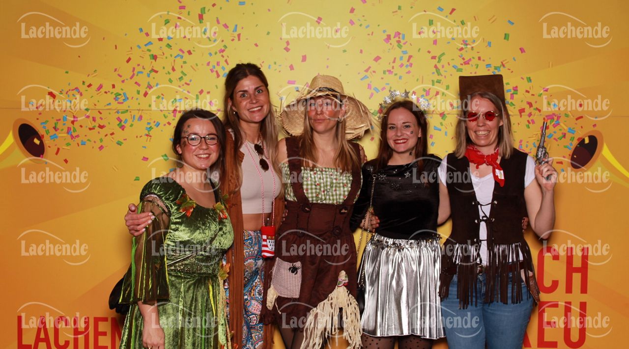 Lachende Kölnarena 11.02.24 17:32 Uhr - 0234