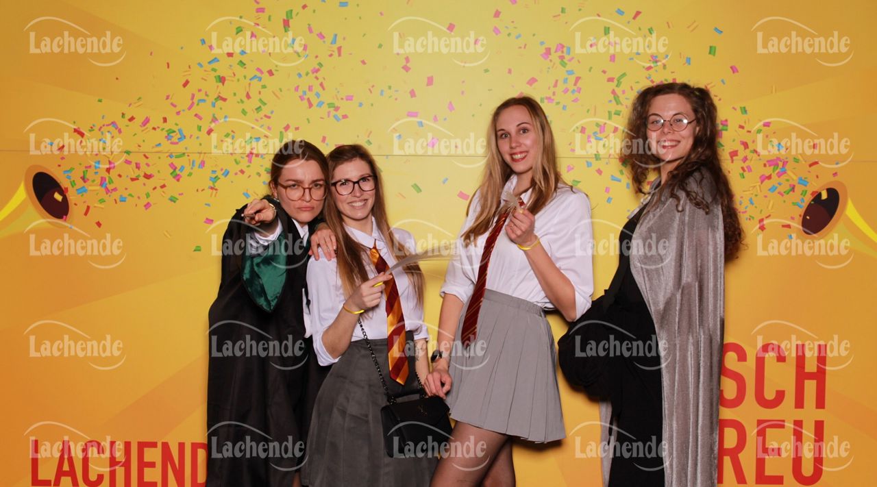 Lachende Kölnarena 10.02.24 20:56 Uhr - 0368