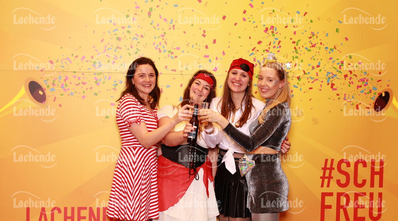 Lachende Kölnarena 11.02.2023 0314