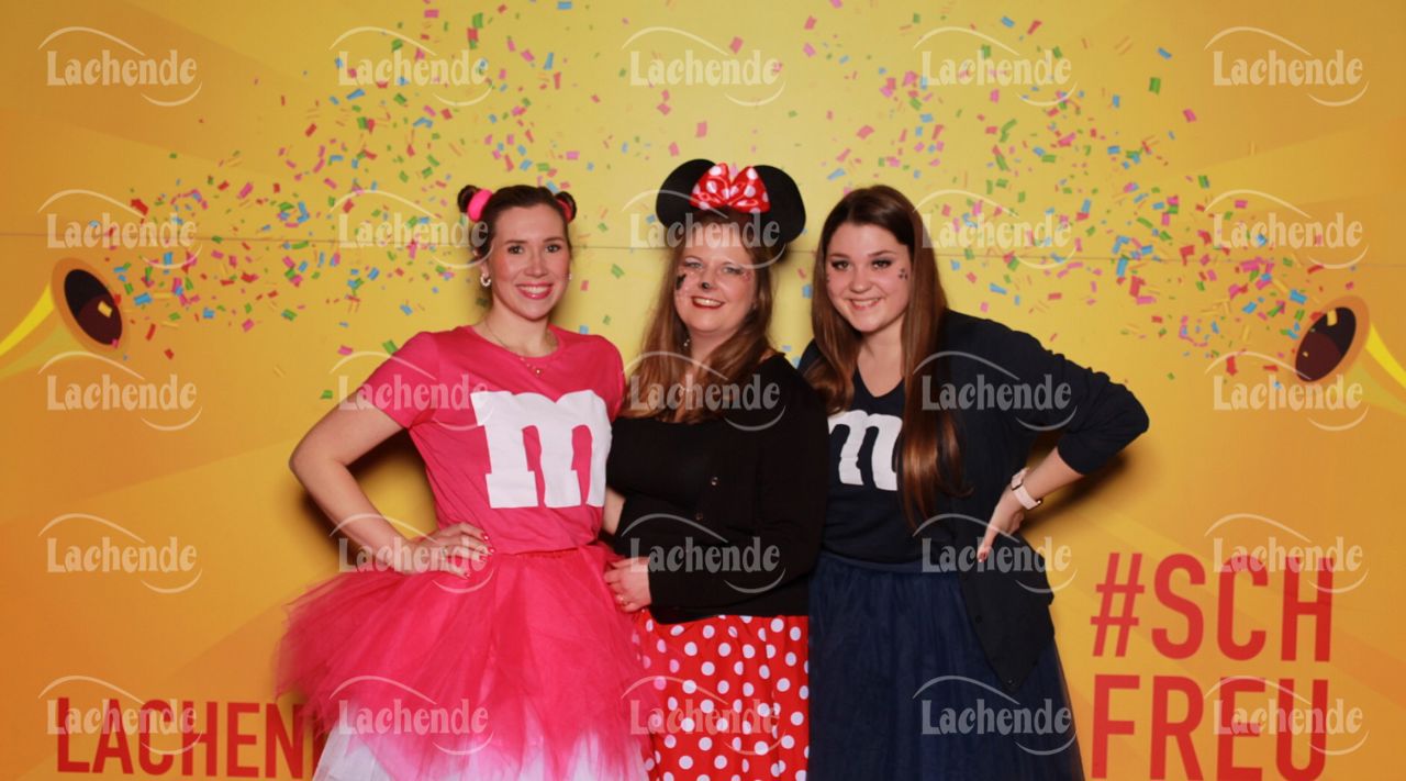 Lachende 08.02.24 19:26 Uhr - 0326