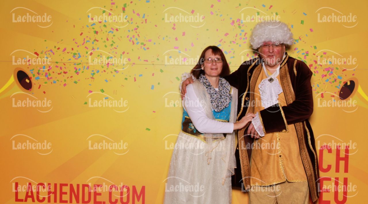 Lachende 08.02.24 21:40 Uhr - 0579