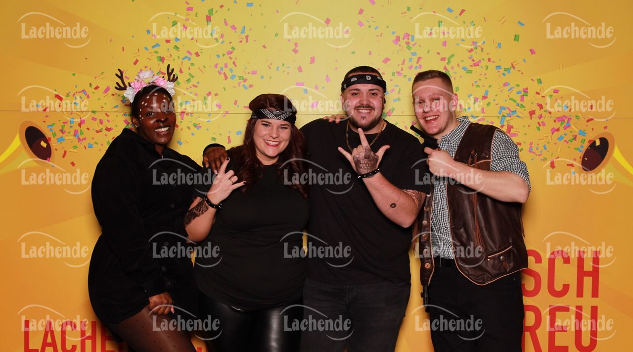 Lachende Kölnarena 09.02.24 22:02 Uhr - 0503