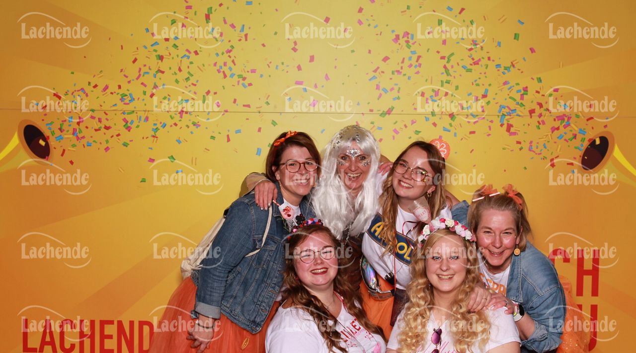 Lachende Kölnarena 10.02.24 19:06 Uhr - 0153