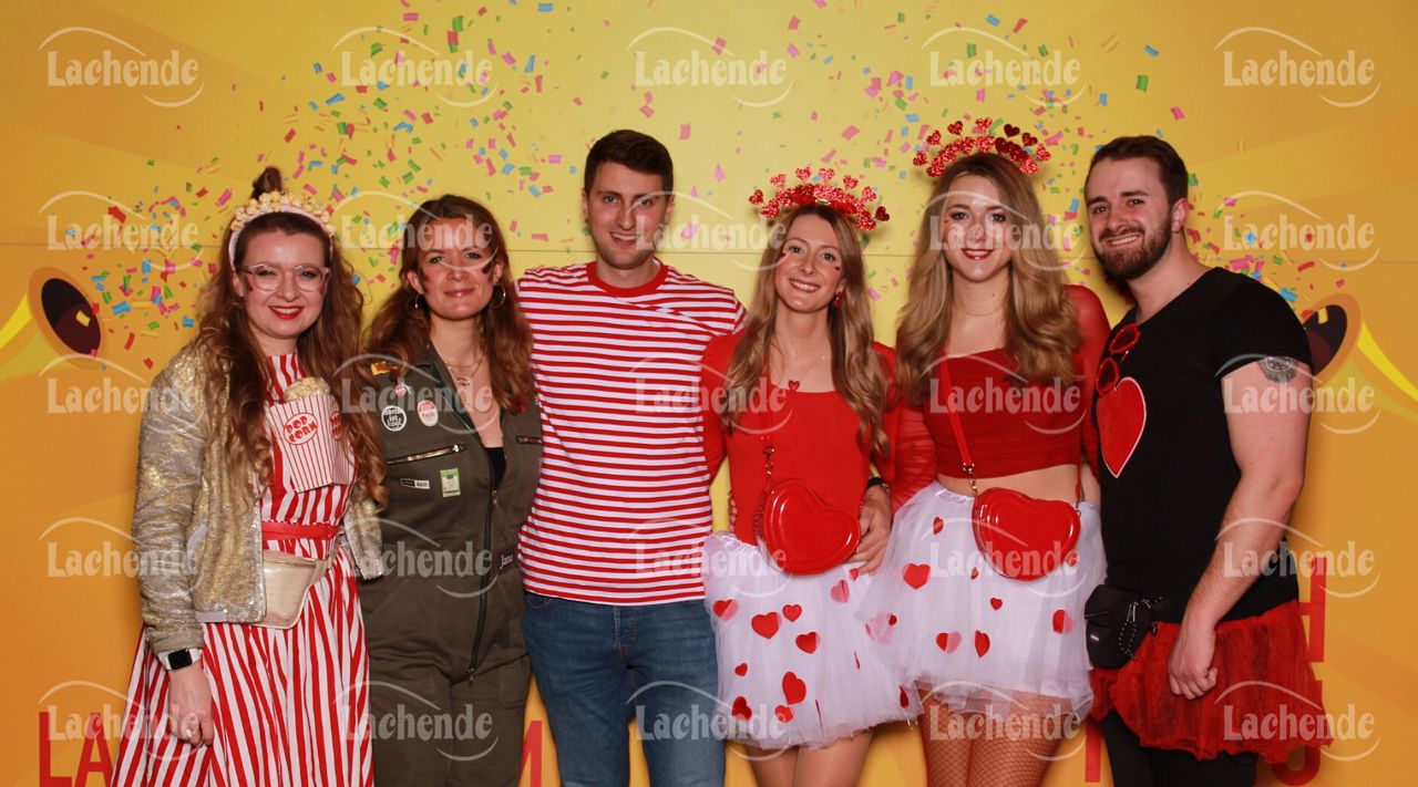 Lachende Kölnarena 11.02.24 17:31 Uhr - 0232