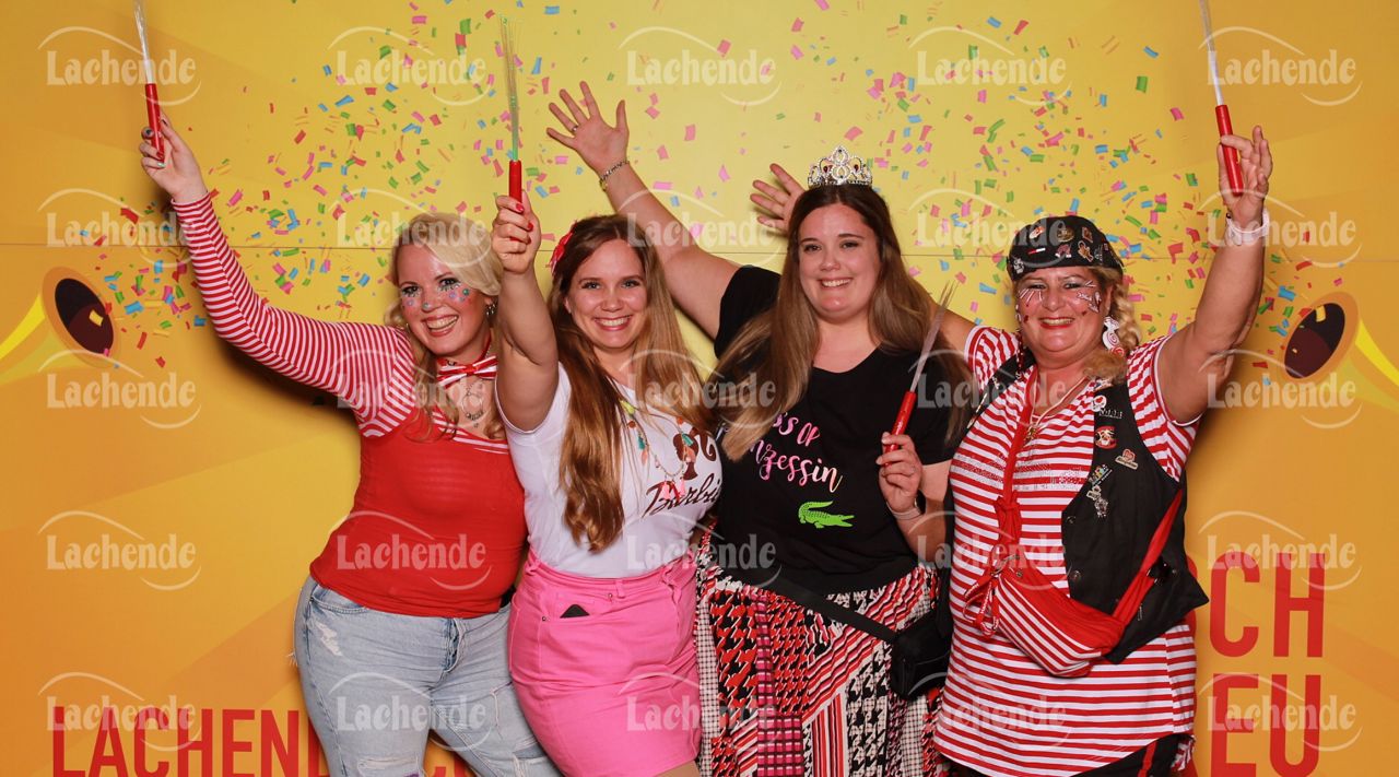 Lachende Kölnarena 09.02.24 19:15 Uhr - 0150