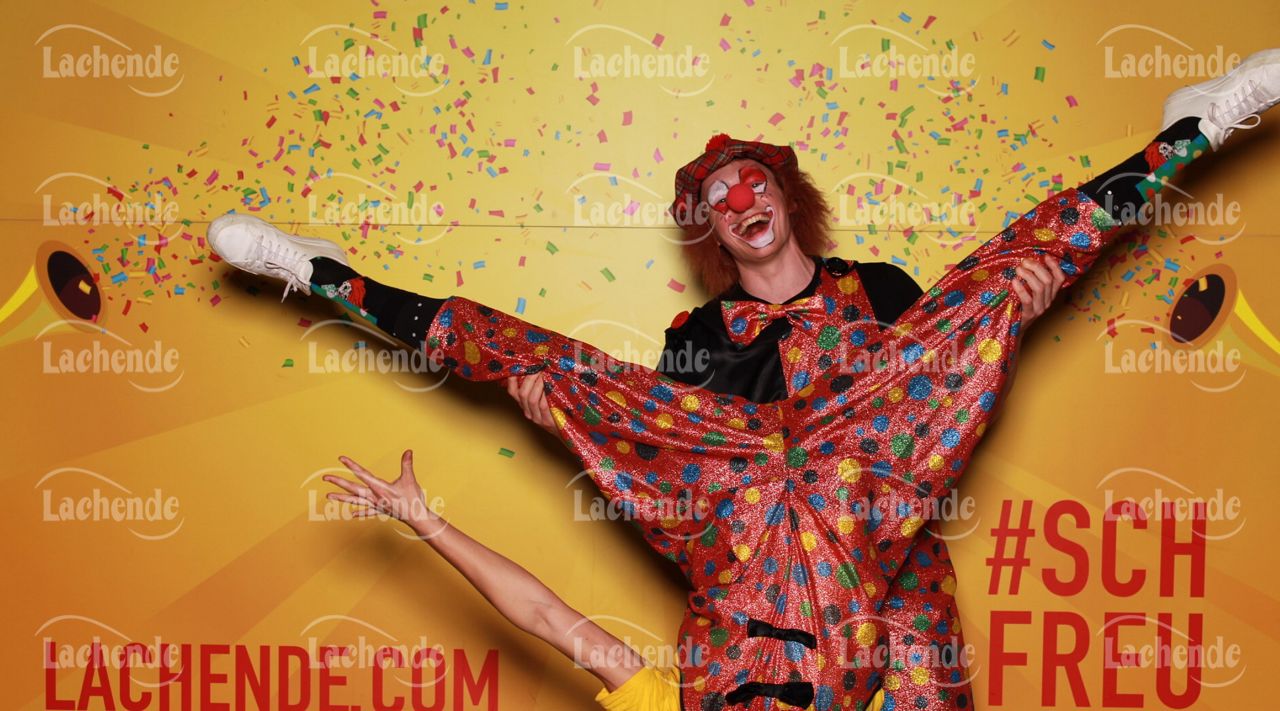 Lachende Kölnarena 10.02.24 22:12 Uhr - 0524