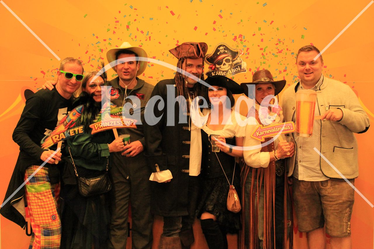 Lachende Kölnarena 13.02.2026 22:08 Uhr - 0440