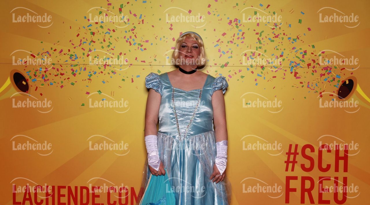 Lachende Kölnarena 10.02.24 17:48 Uhr - 0054