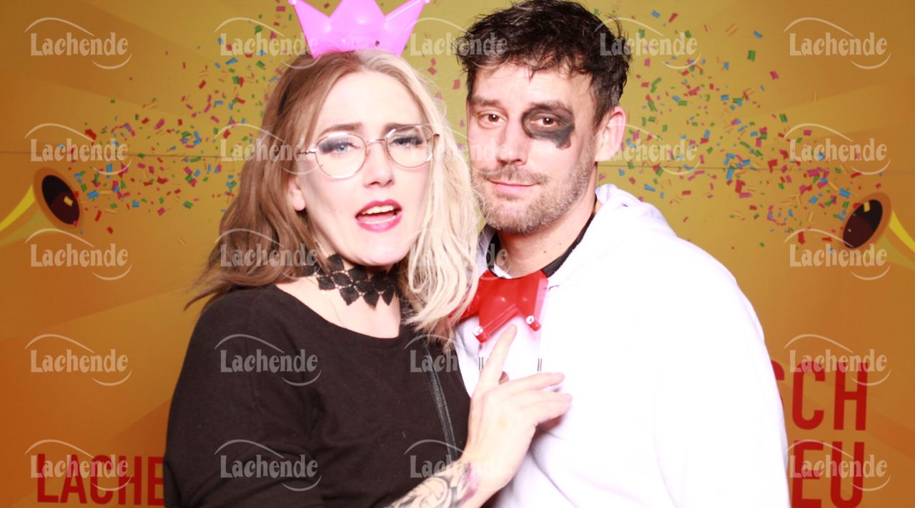 Lachende 08.02.24 21:08 Uhr - 0532