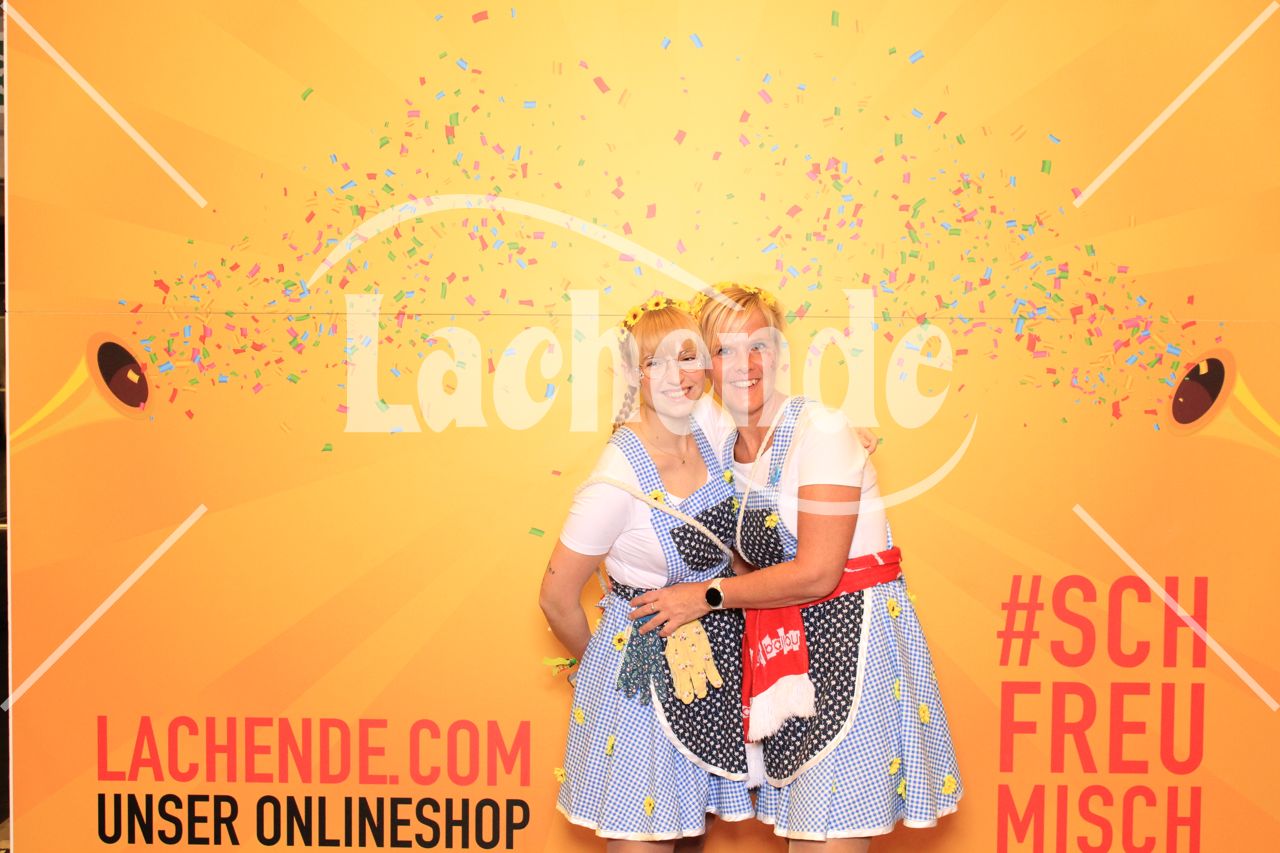 Lachende Kölnarena 09.01.2026 23:01 Uhr - 0177