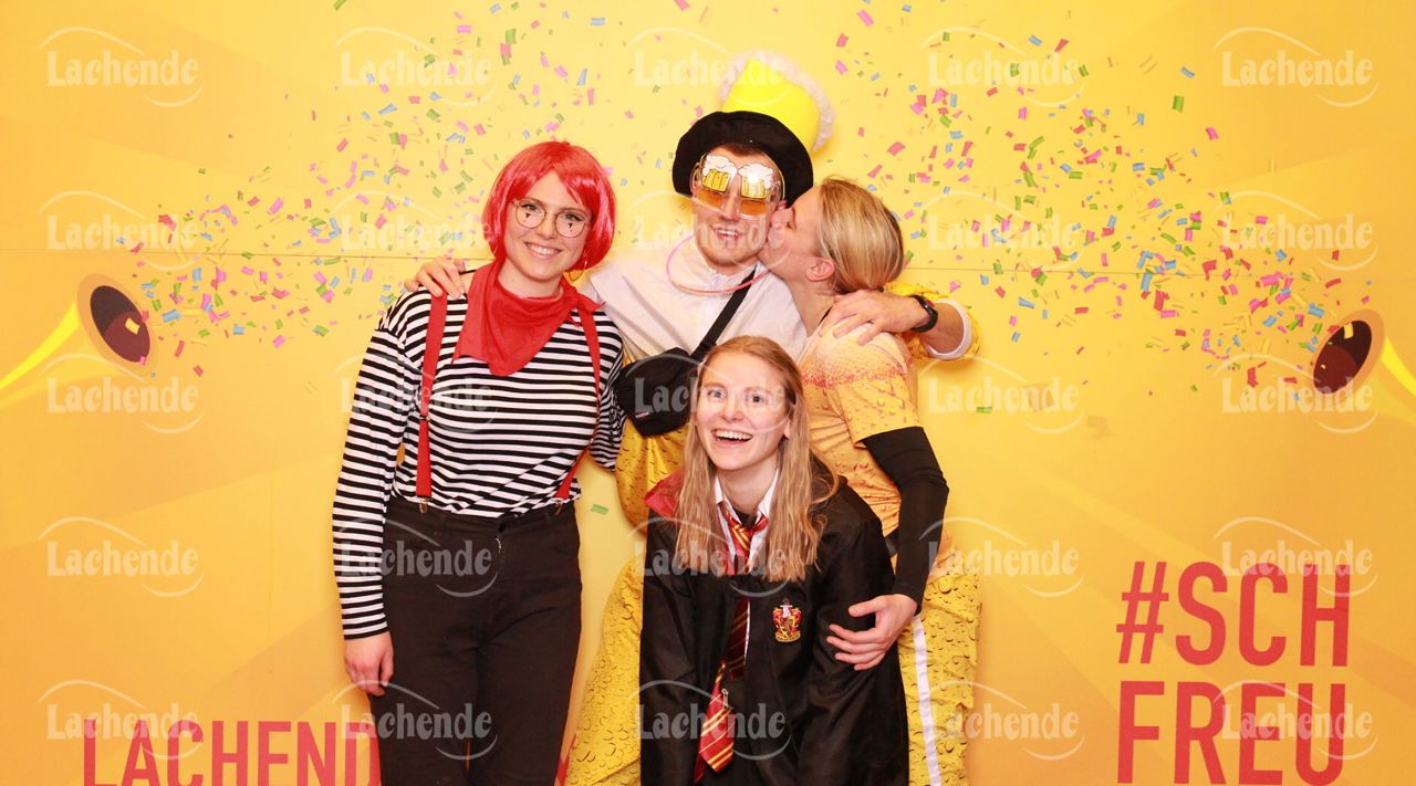 Lachende Kölnarena 10.02.2023 0417