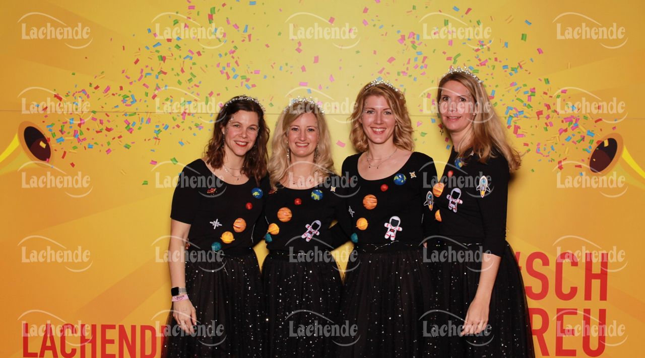 Lachende Kölnarena 10.02.24 19:25 Uhr - 0195