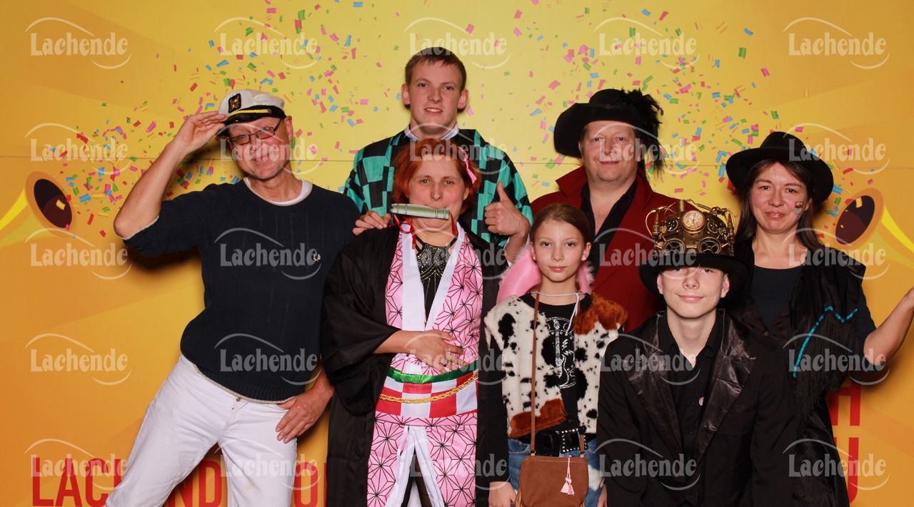 Lachende Kölnarena 10.02.24 19:38 Uhr - 0229