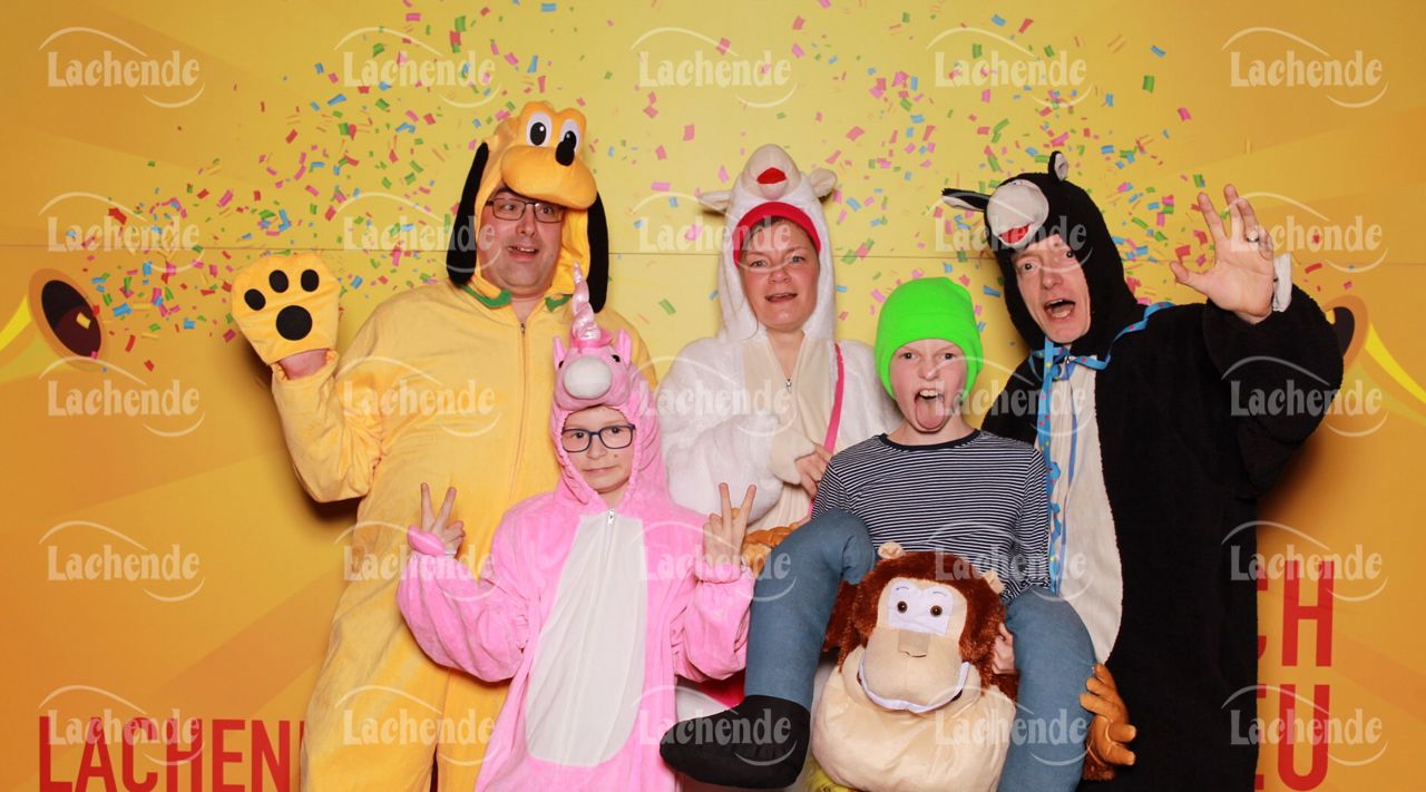 Lachende Kölnarena 11.02.24 19:16 Uhr - 0398