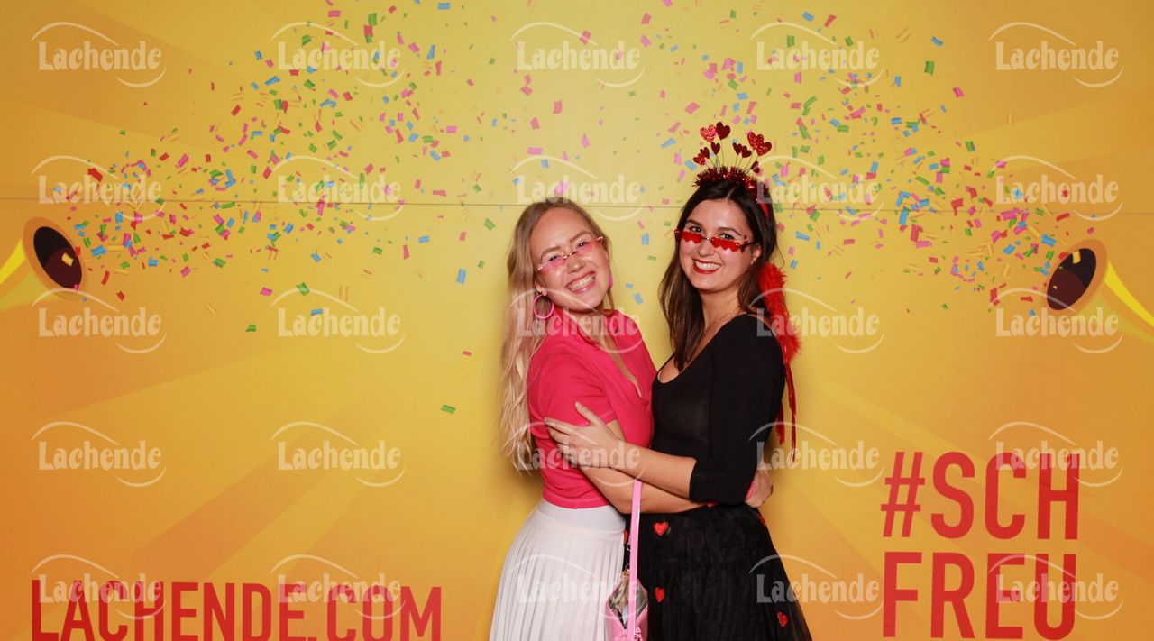 Lachende Kölnarena 11.02.24 19:25 Uhr - 0419