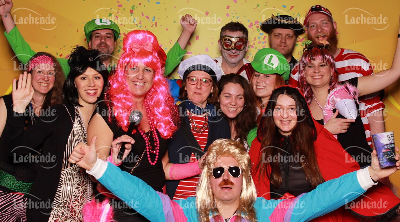 Lachende Kölnarena 09.02.24 20:42 Uhr - 0334