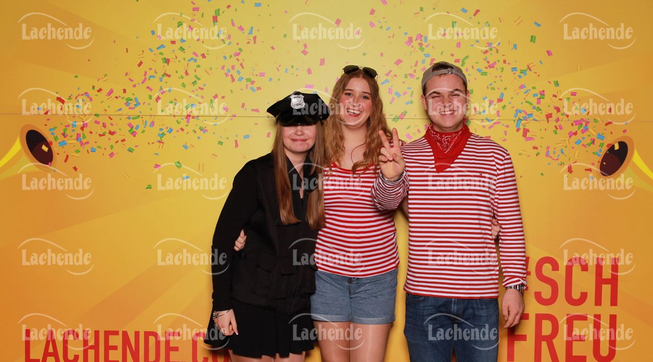 Lachende Kölnarena 09.02.24 22:09 Uhr - 0521