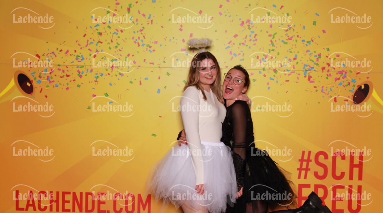 Lachende 08.02.24 20:29 Uhr - 0467