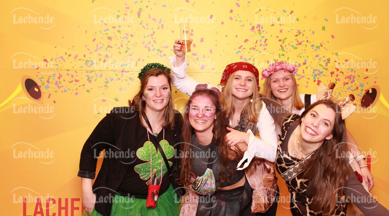 Lachende Kölnarena 10.02.2023 0404