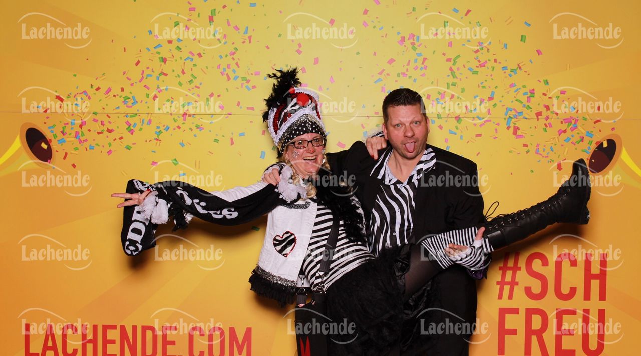 Lachende Kölnarena 09.02.24 22:04 Uhr - 0509