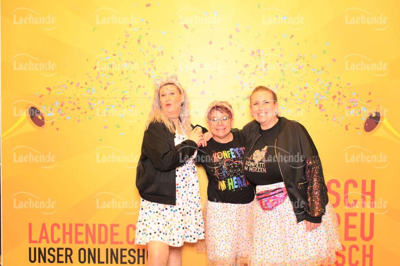 Lachende Kölnarena 09.01.2026 22:26 Uhr - 0157